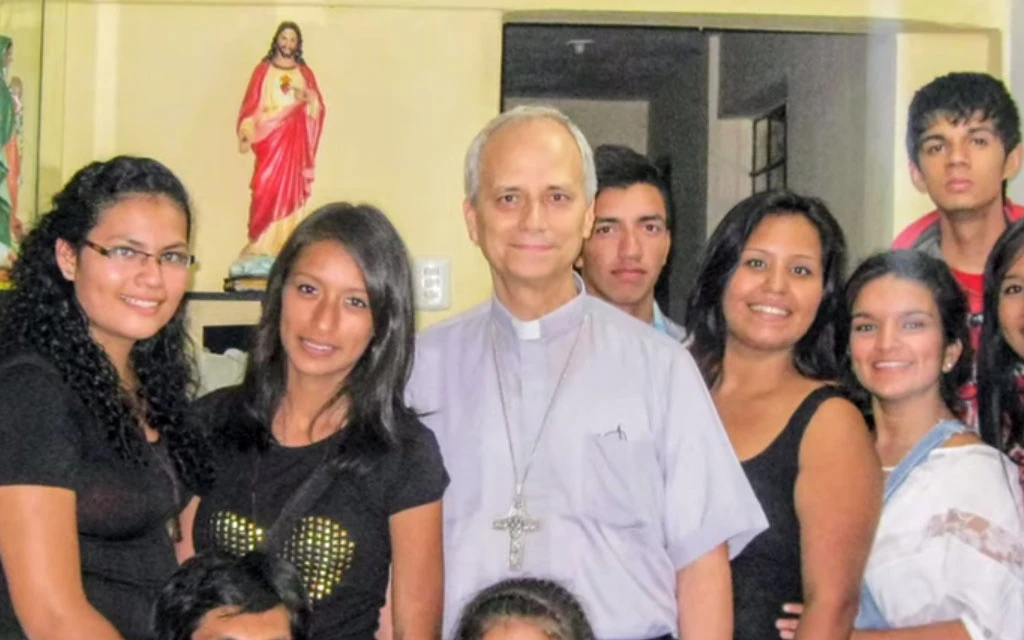 Documental León de Perú?w=200&h=150