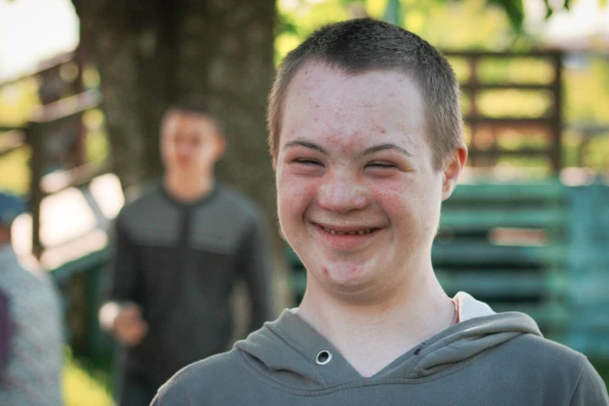 Imagen refernecial de personas con discapacidad.