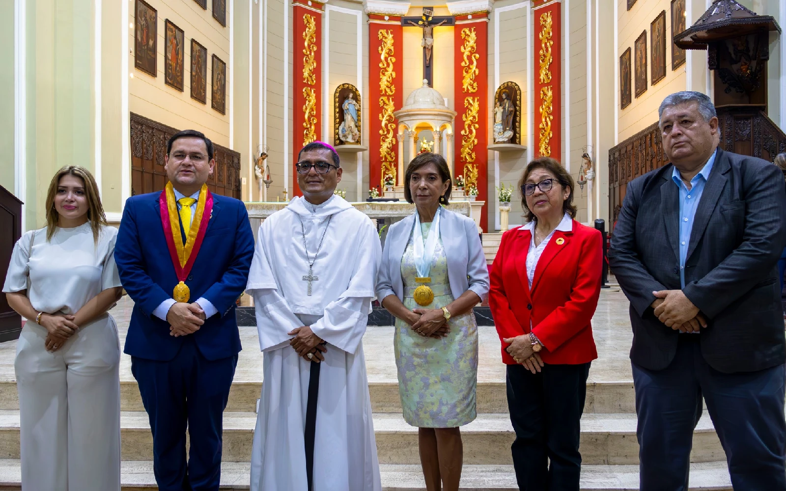 Con la bendición de Mons. Edinson Farfán, iniciaron las obras de reparación de la Catedral de Chiclayo.?w=200&h=150