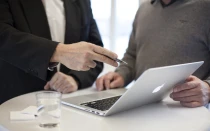 Imagen referencial de empresarios.