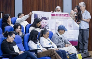 Durante el encuentro se compartieron los testimonios de familiares. Crédito: Arquidiócesis Primada de México