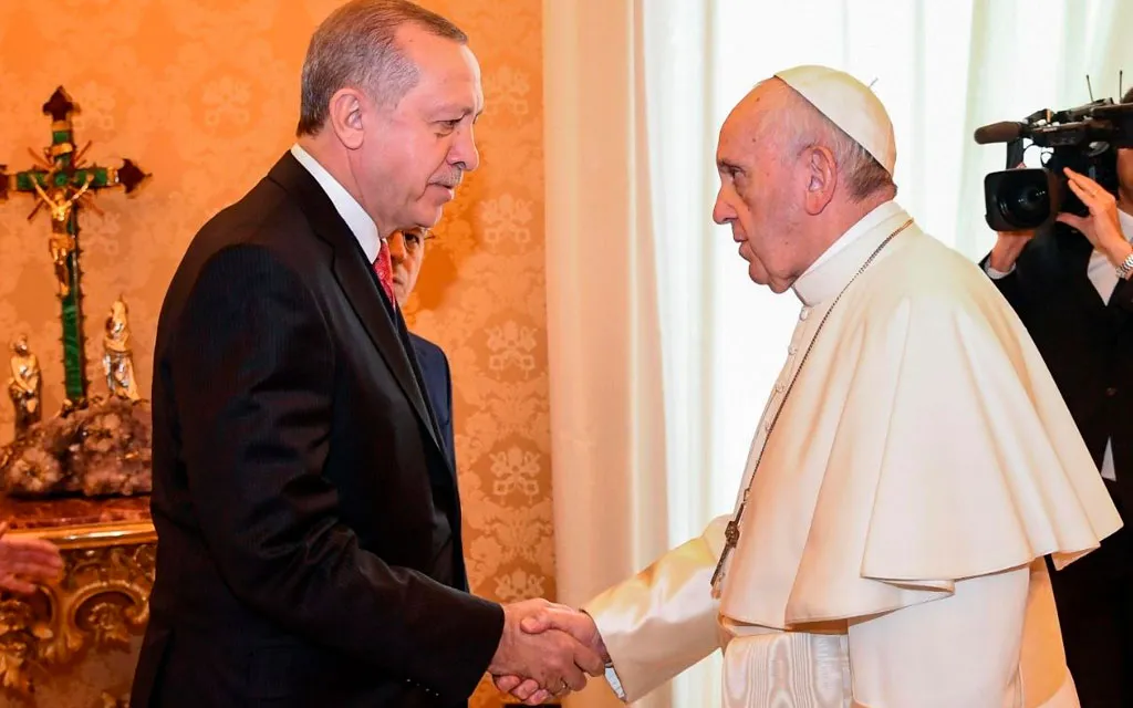 Presidente de Turquía, Recep Tayyip Erdoğan, y el Papa Francisco.?w=200&h=150
