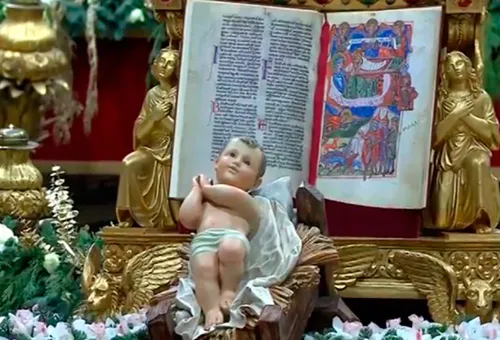 Niño Jesús y Evangelio / Foto: Captura Youtube