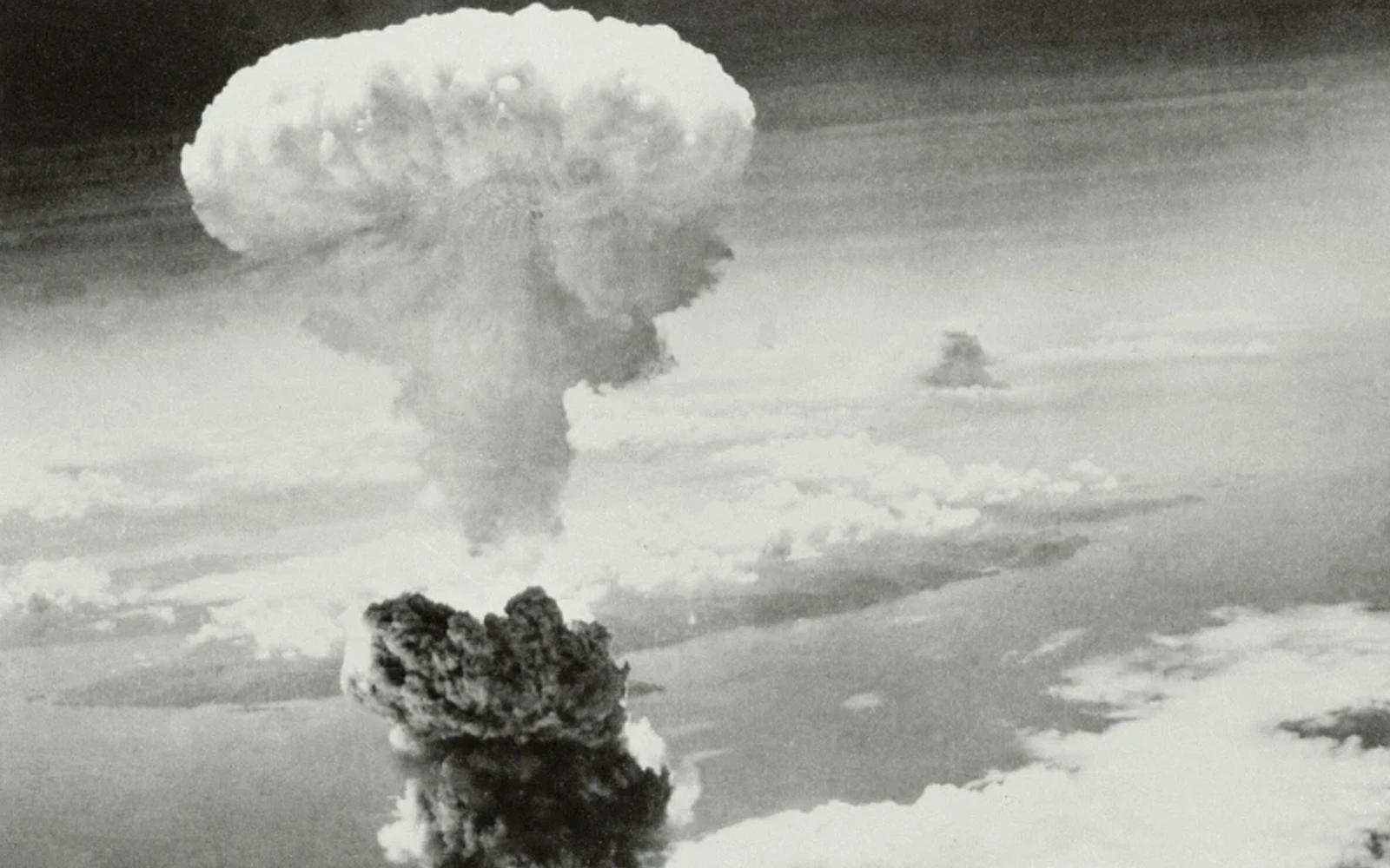 Imagen aérea de la explosión atómica sobre la ciudad japonesa de Nagasaki el 9 de agosto de 1945.?w=200&h=150