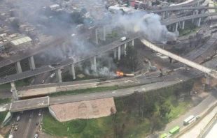 Vista aérea de la zona de la explosión de un camión cisterna de gas en Ciudad de México, el miércoles 10 de septiembre, De acuerdo a informes oficiales, cuatro personas fallecieron y 90 resultaron heridas. Crédito: Secretaría de Seguridad Ciudadana de Ciudad de México.