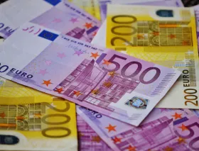 Exsacerdote que usó indebidamente dinero de parroquia fue condenado a devolver más de 120 mil euros