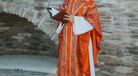 Alertan sobre falso sacerdote jesuita que pide dinero en Ciudad de México