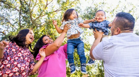Iglesia Católica llama a cuidar la familia ante profunda transformación demográfica