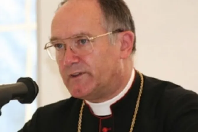 Cartas de obispos lefebvristas revelan pugnas internas ante negociaciones con el Vaticano