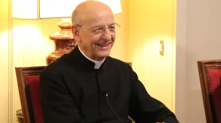 Mons. Fernando Ocáriz.