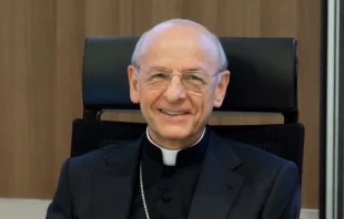 Mons. Fernando Ocariz, Prelado del Opus Dei Crédito: Flickr UCBM (CC BY-NC-SA 2.0)
