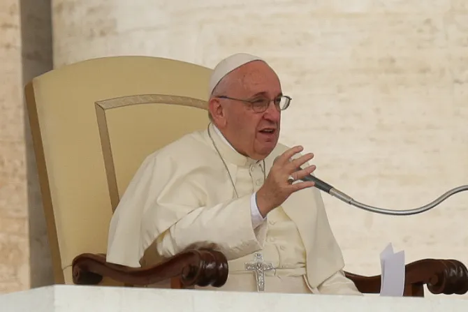 Papa Francisco: La relación de Dios con el alma de los niños jamás debe ser violada