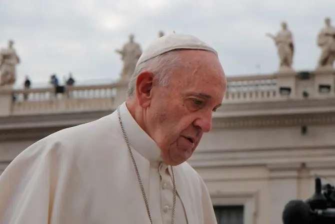 Papa Francisco pide perdón por los recientes escándalos en Roma y el Vaticano