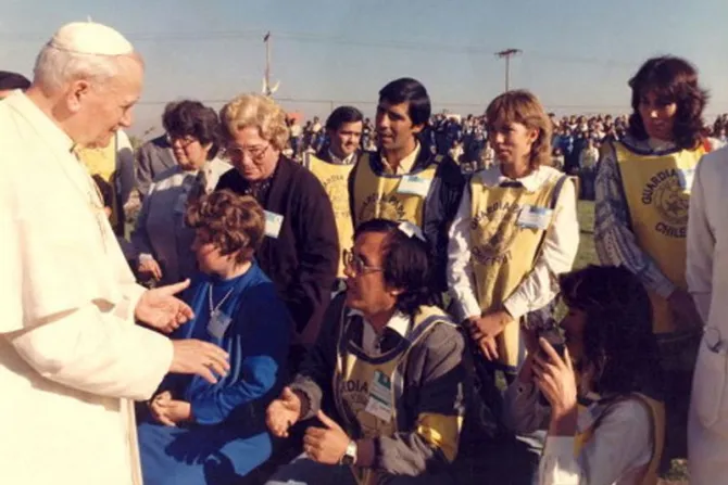 Chilenos recuerdan única visita de San Juan Pablo II