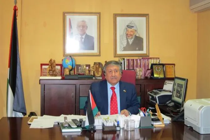 Embajador palestino en España se ofrece a cambio de liberación de doce religiosas en Siria