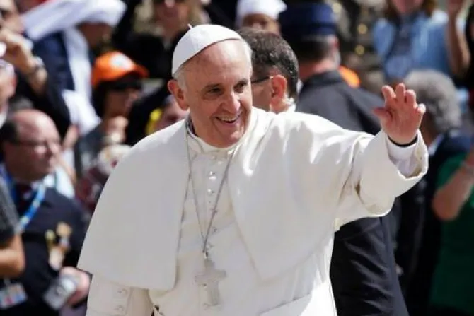 VIDEO: Un joven que acoge a Cristo es esperanza para el mundo, dice el Papa