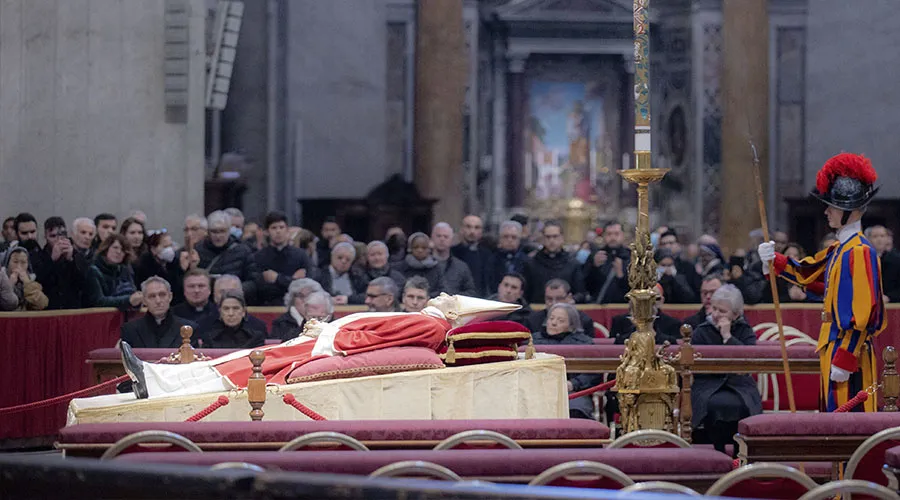 Funeral de Benedicto XVI: Todo lo que debes saber
