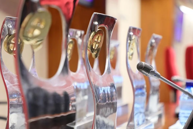 Estatuillas de los Premios ¡Bravo! que otorgan los obispos españoles.