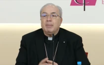 Mons. Francisco César García Magán, secretario general de la CEE.