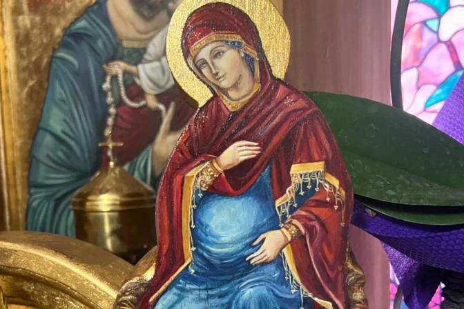 Vaticano tendrá un pesebre provida para Navidad con una Virgen María embazarada