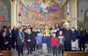 Fieles en Gaza rezan por el Papa Francisco. Crédito: Captura video del Patriarcado Latino de Jerusalém