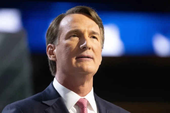 Gobernador de Virginia, Glenn Youngkin. |