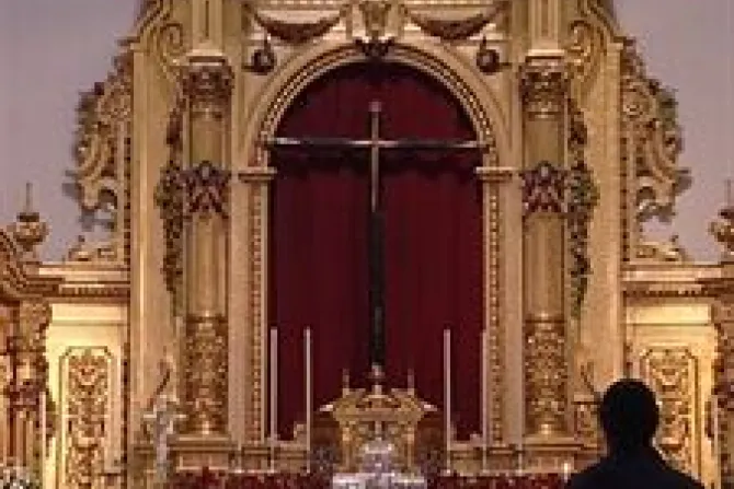 Hasta tres años de prisión para agresor del Cristo del Gran Poder en Sevilla