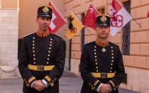 Los nuevos uniformes de la Guardia Suiza.