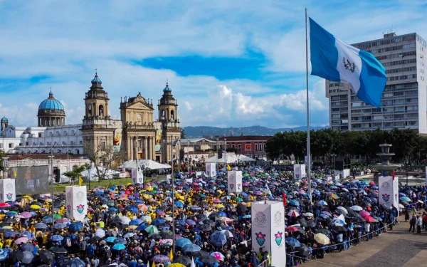 Miles de fieles reunidos en el Segundo Sínodo Arquidiocesano. Crédito: Arzobispado de Guatemala