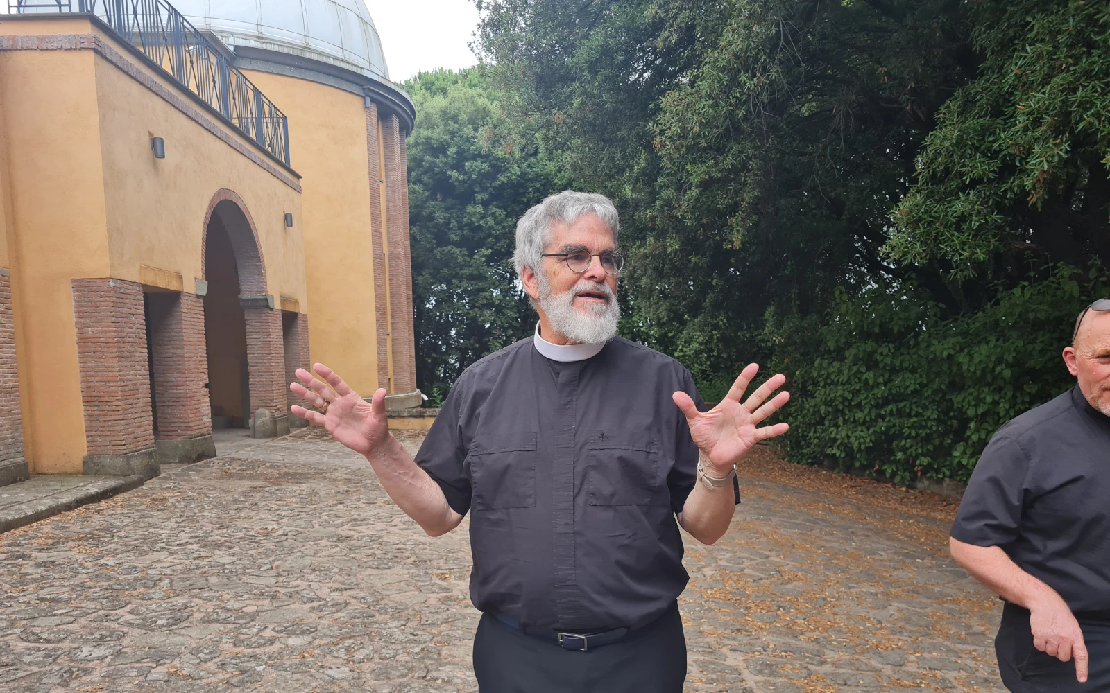 Hno. Guy J. Consolmagno SJ, director del Observatorio y presidente de su fundación.?w=200&h=150