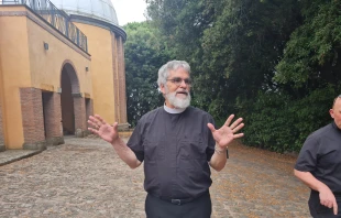 Hno. Guy J. Consolmagno SJ, director del Observatorio y presidente de su fundación. Crédito: Diego López Marina - EWTN News