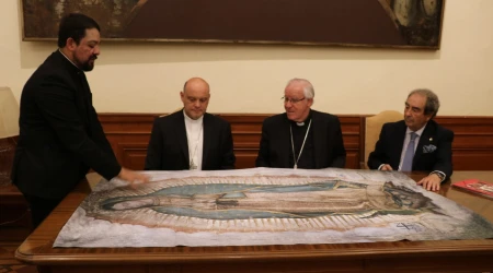 El Arzobispo de Sevilla, Mons. José Ángel Saiz Meneses, y el Obispo Auxiliar de México, Mons. Francisco Javier Acero.