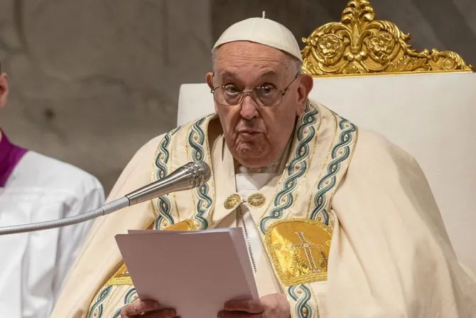 El Papa Francisco en la Vigilia Pascual de este Sábado Santo 2024 en el Vaticano.