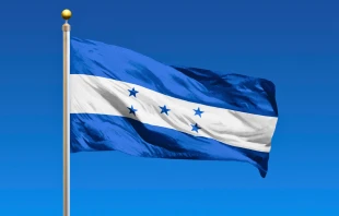 Bandera de Honduras. Crédito: Derek Brumby / Canva