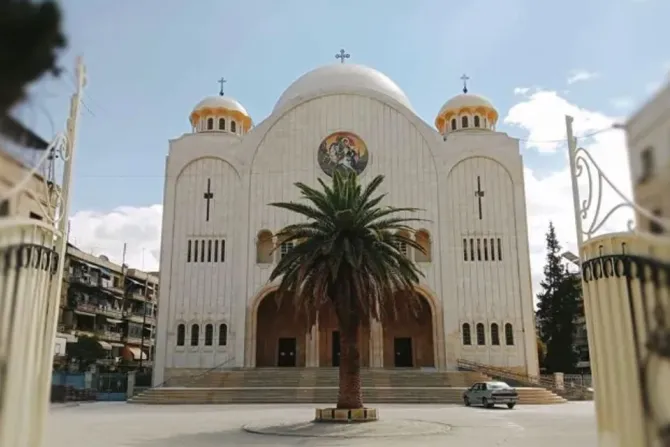 Iglesia de San Jorge restaurada tras el terremoto de 2023 en Alepo ...