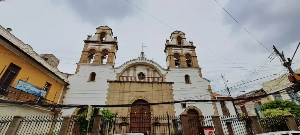 Templo de la Compañía de Jesús en Cochabamba, Bolivia.?w=200&h=150