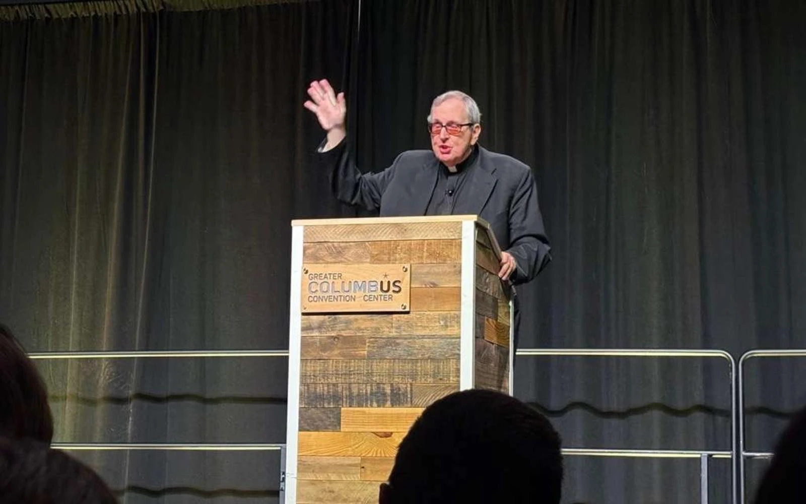 El P. Robert Spitzer, SJ, habla sobre fe, milagros y ciencia en SEEK 2026, el sábado 3 de enero de 2026?w=200&h=150