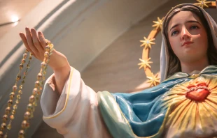 Estatua de Nuestra Señora del Sagrado Corazón. Crédito: Shutterstock