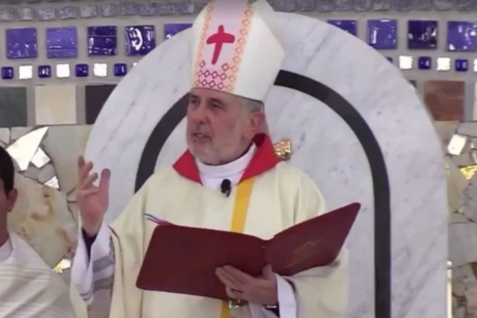 Mons. Javier del Río Alba, Arzobispo de Arequipa, en el Santuario de la Virgen de Chapi.
