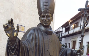 Estatua de San Juan Pablo II en Colombia. Cru00e9dito: Mario Correa / Cathopic 