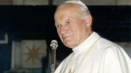 San Juan Pablo II en encuentro con George H. W. Bush en el Vaticano, en 1991.