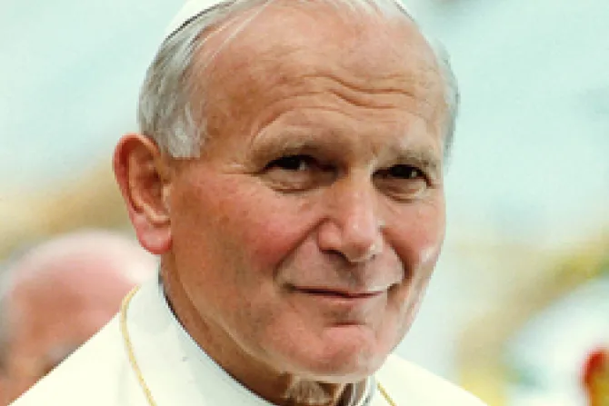 Ex secretario recuerda mensaje navideño del Papa Juan Pablo II