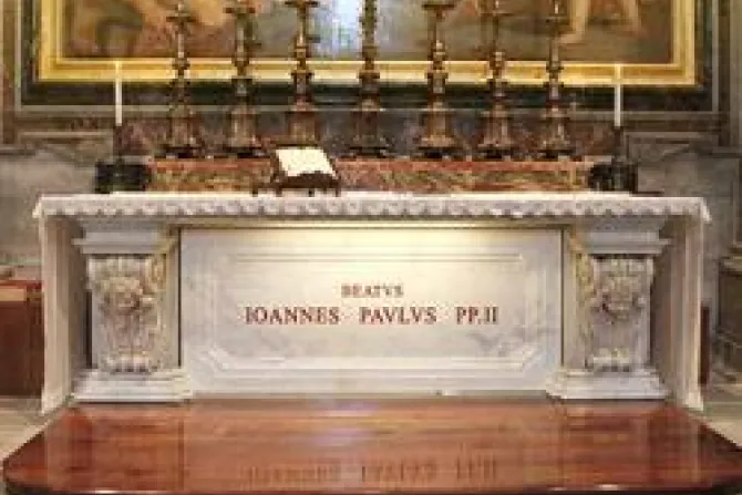 Ya es posible visitar tumba del Beato Juan Pablo II desde cualquier parte del mundo