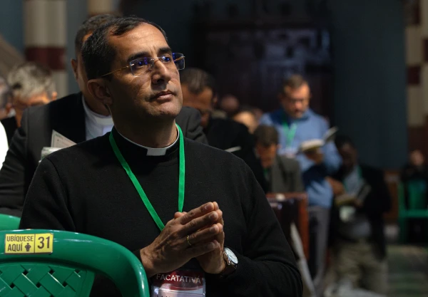 Los sacerdotes fueron invitados a reflexionar sobre los momentos que han marcado su ministerio. Crédito: Eduardo Berdejo / EWTN.