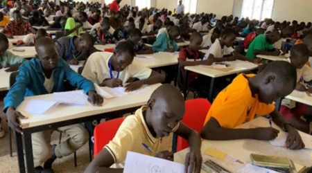 Estudiantes en La Salle Rumbek