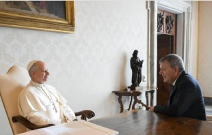 El comisionado general de la Agencia de Naciones Unidas para los Refugiados de Palestina en Oriente Próximo (UNRWA), Philippe Lazzarini, se reunió este lunes 12 de enero con el Papa Crédito: Vatican Media