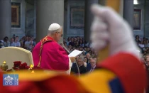 El Papa León XIV pronuncia su homilía durante la “Conmemoración de los mártires y testigos de la fe del siglo XXI” en la Basílica de San Pablo Extramuros, en Roma, el 14 de septiembre.