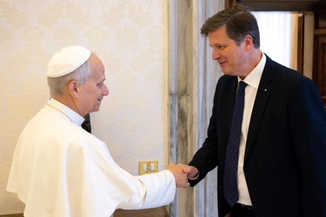 Eduard Habsburg y el Papa León XIV