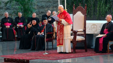 El Papa León XIV pronuncia su discurso en el encuentro que tuvo con los obispos, sacerdotes y consagrados del Líbano.