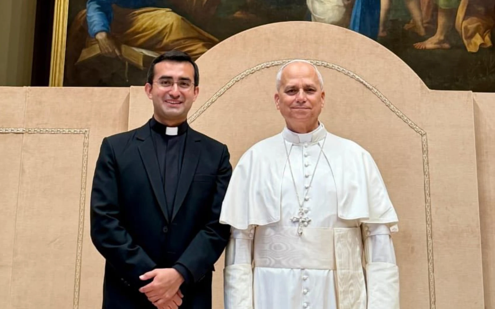 El P. Edgard Iván Rimaycuna Inga y el Papa León XIV.?w=200&h=150